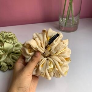Scrunchy - Ivory